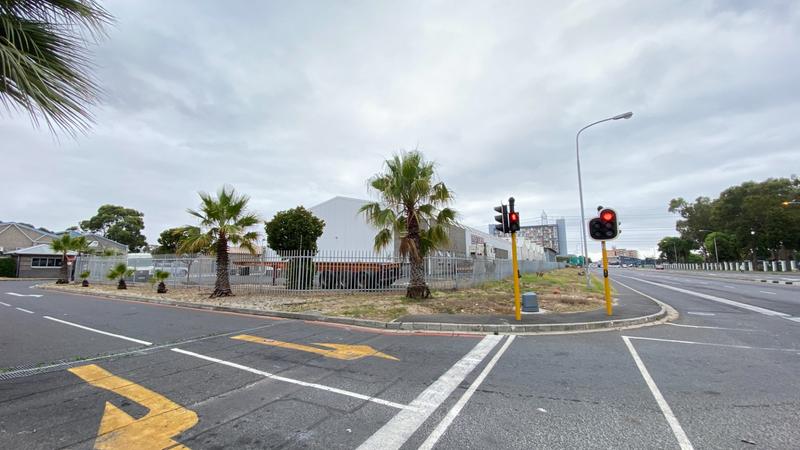 To Let commercial Property for Rent in Maitland Western Cape